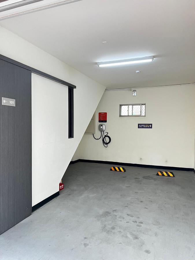 Foxdou Business Motel Tainan Eksteriør billede