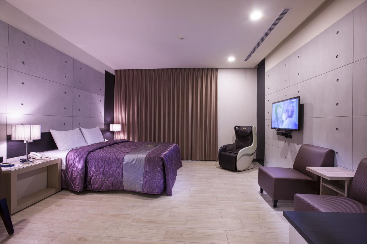 Foxdou Business Motel Tainan Eksteriør billede